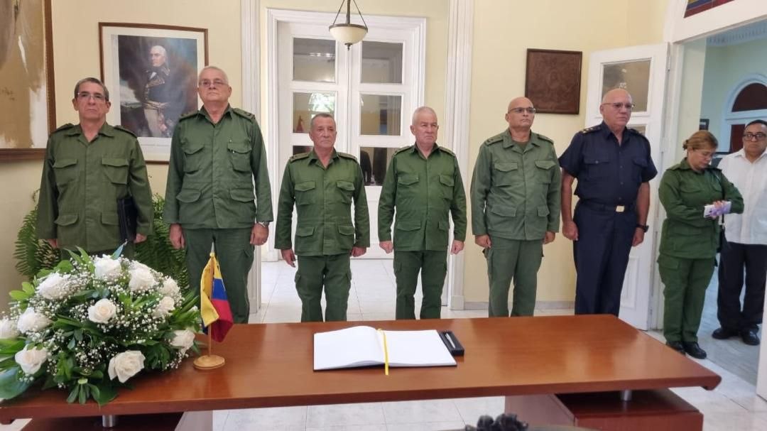 Pueblo y Gobierno cubano rinden tributo a víctimas del doble terremoto en Venezuela